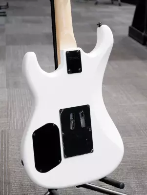 Kramer - Pacer Vintage Original Pearl White 2